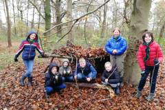 23-11-2024 Hutten bouwen